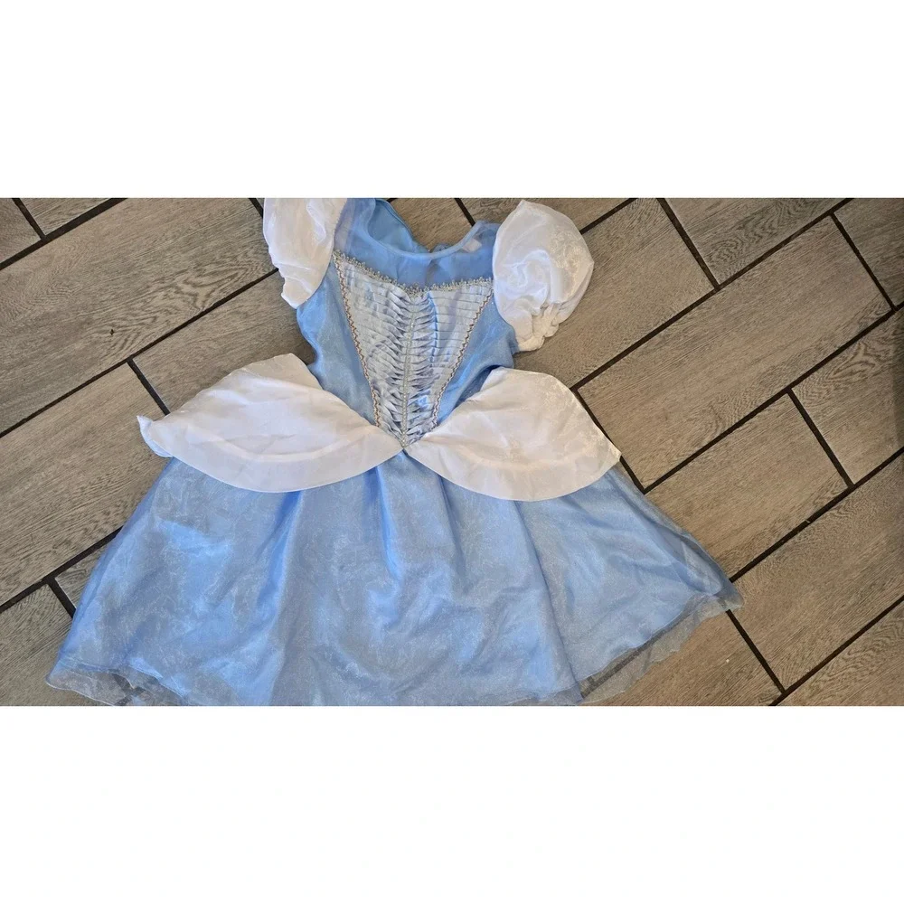 IKALI Kids Cinderella Princess Costume Dress Blue Silver Trim Snap Back Size 140